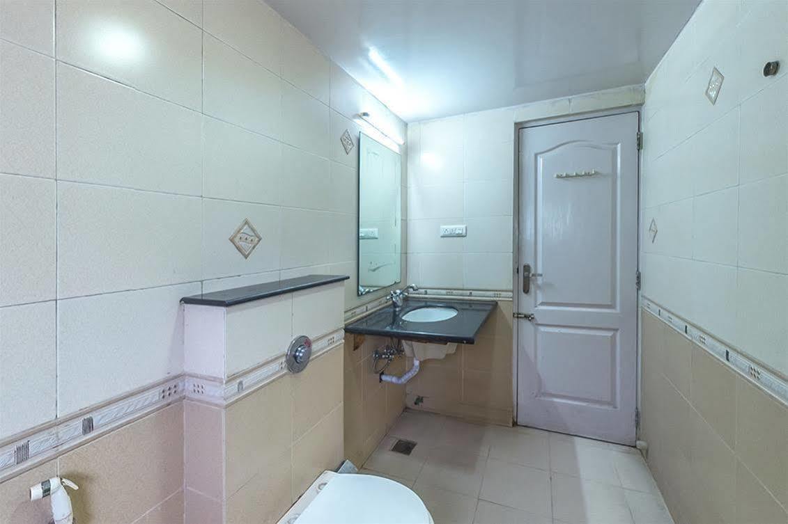 Hotel Vandematharam Bangalore Luaran gambar