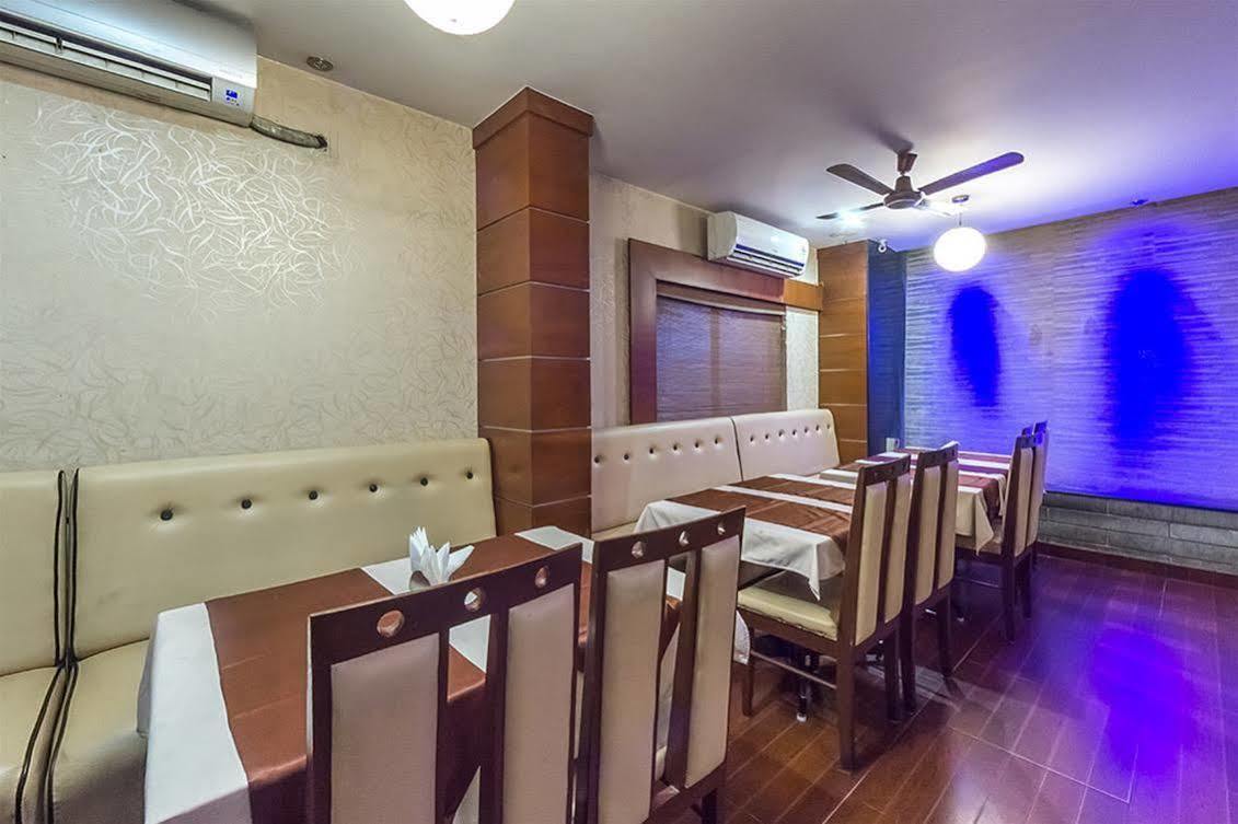 Hotel Vandematharam Bangalore Luaran gambar